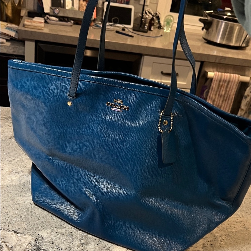 COACH glossy blue Leather Tote – (Slouchy & Soft) - Picture 11 of 15